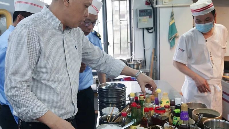 火锅底料代加工：样品提供背后的工艺与标准