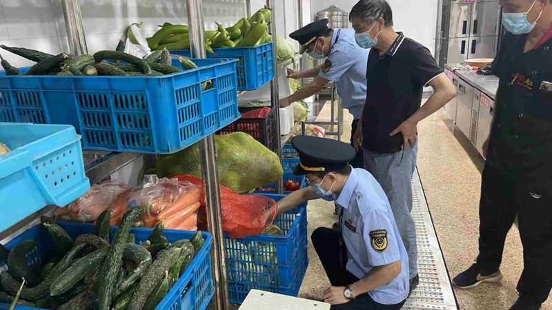 蜜饯果干定制贴牌代工：揭秘定制化食品生产的秘密